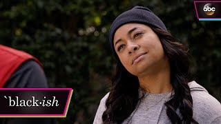 Blackish After Show Season 1 Episode 10 quotBlack SantaWhite Christmasquot  AfterBuzz TV [upl. by Petit]