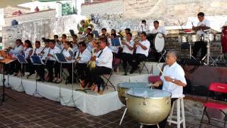 Nereidas «Danzón» con la Banda quotSanta Ceciliaquot de Teotitlàn del Valle Oaxaca México Abel Jimenez [upl. by Oringa366]