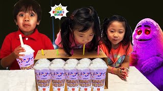 Ryans World Kaji Sisters try Grimace Shake in Real Life NEW UPDATE Tag with Ryan Gameplay [upl. by Sherrard]