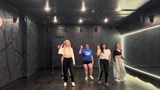 AFTER SCHOOL  WEEEKLY 위클리 DANCE COVER 🏄‍♀️💖 [upl. by Alexandria]