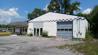 Abandoned BITE RITE  CARPETS in BRISTOL VA Overgrown and trashed [upl. by Akeenat]