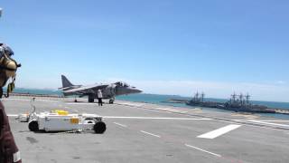 Despegue vertical Harrier desde LHD Juan Carlos I [upl. by Lraep]