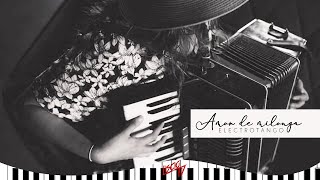 White Accordion  Como el fuego Electrotango Fisarmonica [upl. by Antonina33]