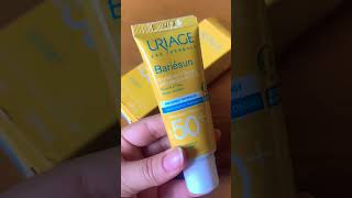 uriage bariésun crème solaire spf 50 واقي شمسي للبشرة ذهنية [upl. by Romalda]