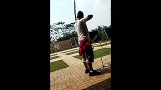 Barebow shooting with face walking [upl. by Adallard]