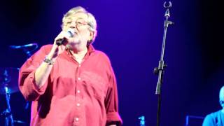 Francesco Guccini  Vorrei live [upl. by Halyahs919]