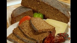 köstliches Schwarzbrot aus Sauerteig [upl. by Sivia]