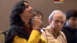 Aditya Gadhvi Performs at Gujarat Samachar amp Samanvay Kavya Samaroh 2015 Day 2 [upl. by Dloraj]