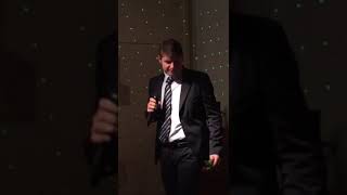 Sandro Fraternali singt Liebe lohnt sich von Maite Kelly am Pfarreiabend vom 222019 [upl. by Boatwright52]