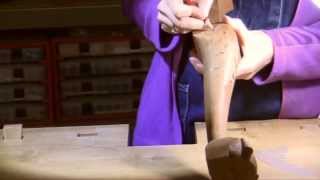 How to lay out an acanthus leaf on a cabriole leg [upl. by Taddeusz]