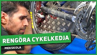 Rengöra och smörja cykelkedja [upl. by Secnarf]