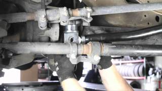 ReadyLIFT Ford Super Duty F250 F350 Anti Wobble Trac Bar Installation [upl. by Nogas]