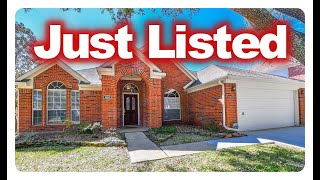 1902 Oak Hollow Dr E Pearland TX 77581 [upl. by Dreyer]