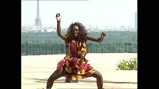 Yondo Sister Perdue de Vue Africa Dance Esepelisa Listen to that guitar Dailly Kimoko [upl. by Melamie841]