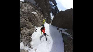 SCI ALPINISMO estremo torri del Vajolet canale torre Winkler [upl. by Norrag429]