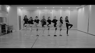 Weki Meki 위키미키  WTFWhere they from DANCE PRACTICE [upl. by Lanti966]