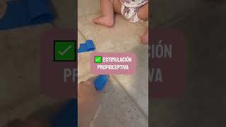 Actividad Sensorial para Bebés 👶✨ Estimula Motricidad Fina y Coordinación con Cinta Adhesiva 🎯 [upl. by Palila]