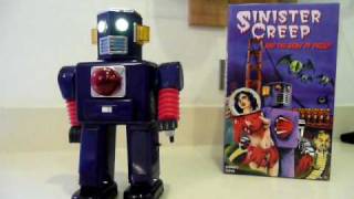 Sinister Creep Robot Comet Toys [upl. by Frayda]