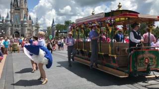 Magic Kingdom  Summer 2017 Trolly Show [upl. by Middendorf]