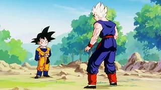 Goten juega con Gohan y se transforma en SuperSayayin [upl. by Rotsen]