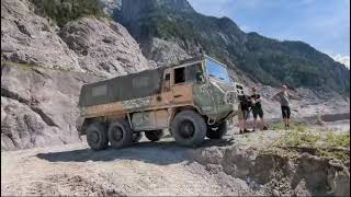 Team Kretz Paul Steyr Puch Pinzgauer 718M [upl. by Adamina]