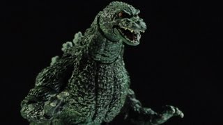 SH Monster Arts Godzilla Jr Review [upl. by Cinderella]