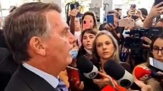 Urgente entrevista de bolsonaro encosta muita gente na parede inclusive da imprensa [upl. by Rennug]