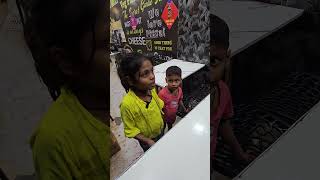 10 रूपए वाला pizza सबको चाहिए🔥 shorts pizza hearttouching [upl. by Shulamith134]