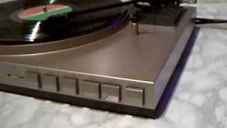 Marantz TT 340 Turntable [upl. by Caspar]