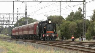 steam locomotives K153  K190 in pushpull steam train shuttle at Oakleigh  PoathTV Railways [upl. by Avek669]