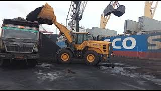 SDLG L958H 5 ton Wheel Loader Coal Loading Haldia Port [upl. by Baylor]