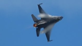 三沢基地航空祭2016 予行 PACAF F16 DemoTeam Misawa Air Show [upl. by Nalniuq]