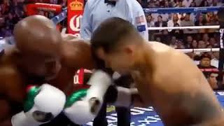 Floyd Mayweather Masterclass against Marcos Maidana [upl. by Britt]