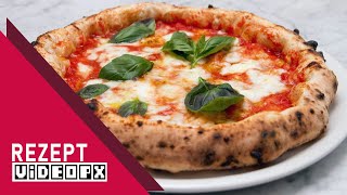 Pizza Napoletana selber machen mit Pizzastein in Backofen  VideoPx Rezept [upl. by Aveneg]