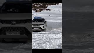 Fortuner legender 4x4 drift in snow [upl. by Aihsemot]