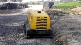 тяжелая виброплита Wacker Neuson DPU 130 [upl. by Libys]