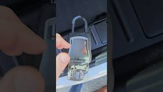 Opening a Lockbox to Release the Shackle Master Lock model [upl. by Joice]