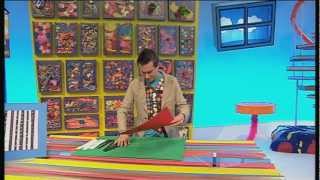 Mister Maker How to Make a Stripes amp Spots Picture [upl. by Timrek153]