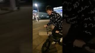 Вечерний стриток bmx park тамбов бмх bmxlife скейтпарк велосипед mtb bmxpark rec [upl. by Tedra]