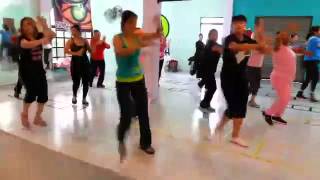 ZUMBA con Aide Menealo [upl. by Moina]