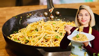 The Easiest amp Most Delicious Italian Pasta Spaghetti aglio e olio [upl. by Dublin]