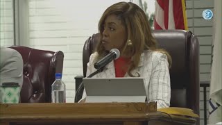 Dolton Mayor Tiffany Henyard vetoes resolution calling for spending investigation [upl. by Anerrol878]