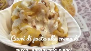 Cuori di pasta alla crema di zucca gorgonzola e noci [upl. by Peltier711]