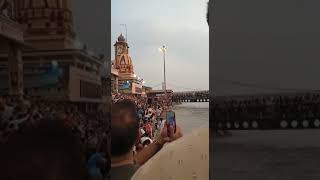 Ganga Aarti 🙏 gangaghat rishikesh pooja bhajan [upl. by Frida]