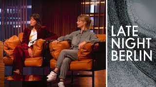 Jessica Schwarz amp Heike Makatsch zu Gast  Late Night Berlin  ProSieben [upl. by Acissaj140]