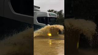 Water splash by Scania trucking lkw camion bigrig hgv bengregers watersplash [upl. by Haisoj649]