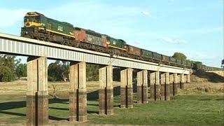 EMD Grain on the Castlemaine to Maryborough line  Rare footage Australian Trains [upl. by Marcin]