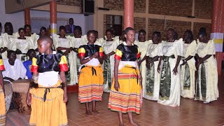 Leero Tujaguze ffena  Kabimbiri Parish Choir  Uganda Martyrs Song [upl. by Sung389]