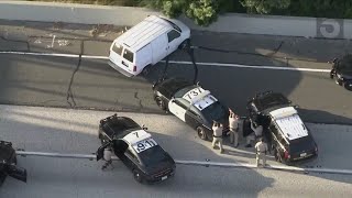 Hourslong police standoff with suspect shuts down Los Angeles freeways [upl. by Nauqan]