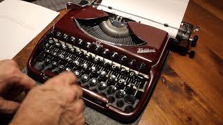 RED BURGUNDY ORIG COLOR KOLIBRI GROMA Typewriter 50sWORKING watch videoA71 [upl. by Cedric]